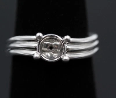 JOSE HESS HEAVY PLATINUM ENGAGEMENT SIZE 6.75 MOUNT SETTING FOR 1.25ct DIAMOND - Image 1 of 4