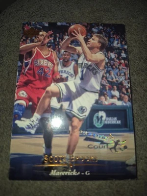 1995-96 Upper Deck - Scott Brooks #32 Electric Court - Image 1 of 2