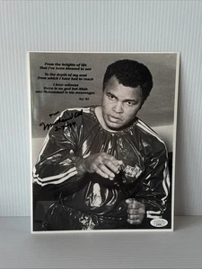 Muhammad Ali Signed 8 1/2 X 11 Photograph Portrait Jsa Cert. - Picture 1 of 1