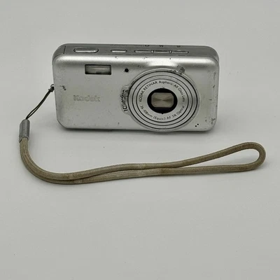 Kodak EasyShare V1003 Digital Camera -10.2MP, 3X Zoom - Untested - PARTS ONLY - Image 1 of 4