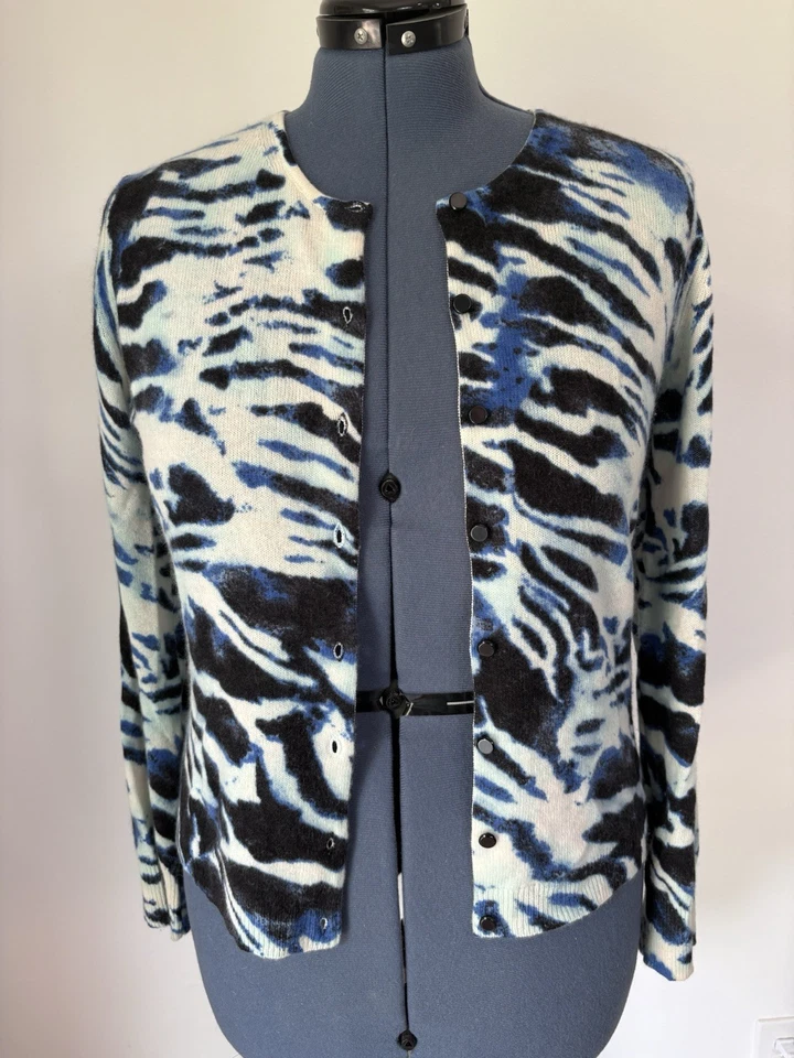 Madison Women's Cashmere Sweater Animal Print Blues & Black Size L - Image 1 of 4