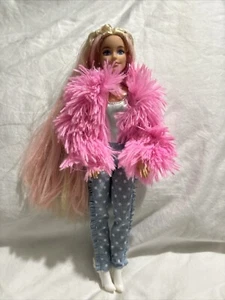 Barbie Extra Doll #3 Blonde Milli Face Pink Coat Pink & Blonde Hair Winged Boots - Picture 1 of 7