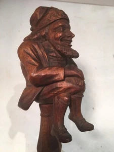 ANTIQUE BLACK FOREST SWISS WOOD CARVED GNOME NUTCRACKER SCREW-TYPE MOUNTED - Picture 1 of 9