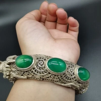 Pulsera hecha a mano con incrustaciones de plata del Tíbet chino antiguo Foto 1 de 4