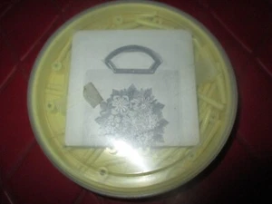 Vintage HAZEL'S Versatile LOOM Round FLOWER LOOM - 1960's - Picture 1 of 4