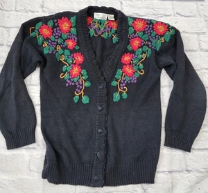Petite Projections Small P Floral Embroidered Cardigan Knit Sweater Grapes Vines - Picture 1 of 13