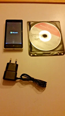 Top Handy Nokia Lumia 435 in schw./weiss (ohne Simlock) RM-1069 Windows Mobile - Bild 1 von 2