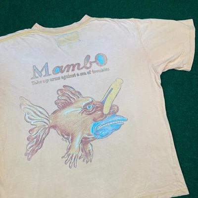 Camiseta masculina vintage Mambo L laranja 1995 Sea Of Troubles peixe feio desbotado anos 90 - Imagem 1 de 4