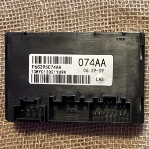 Programmed Transfer Case Control Module For 2014 2015 Jeep Grand Cherokee Dodge - Picture 1 of 6
