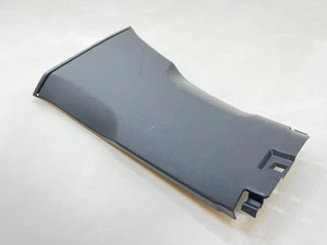 Panel de cubierta de pilar B inferior derecho 561867292 Volkswagen Passat 2012-2022 - Imagen 1 de 8