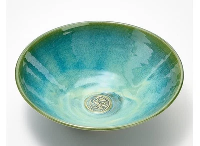 Colm De Ris Emerald Stoneware Serving Bowl NEW H483962 - Image 1 of 2