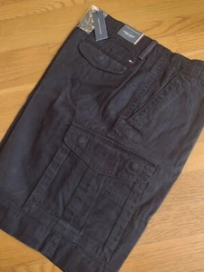 NWT $55. MSRP Tommy Hilfiger Men's 100% Cotton Essential Cargo Shorts 10" Inseam - Picture 1 of 9