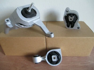 SE ADAPTA A: NISSAN ALTIMA 2007-2015 (2,5 L, L4) -- JUEGO DE 3 SOPORTES DE MOTOR. Foto 1 de 4