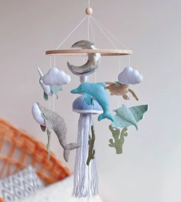 Ocean Baby móvel, baleia narval golfinho arraia tartaruga água-viva mobil - Imagem 1 de 4