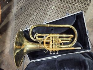 King 1120 Marching Mellophone