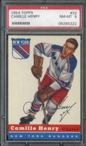 1954-55 TOPPS #32 CAMILLE HENRY PSA 8 (RC) NY RANGERS - Foto 1 di 2