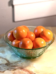 Vintage Indiana Daisy Green Depression Glass Bowl - Picture 1 of 5