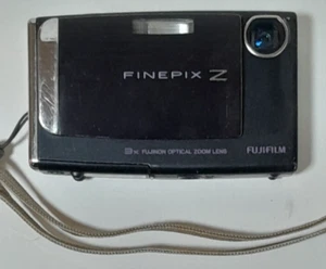 Fujifilm 7.2 MP Finepix Z10fd Digital Camera Dark Purple-Camera Only - Picture 1 of 6