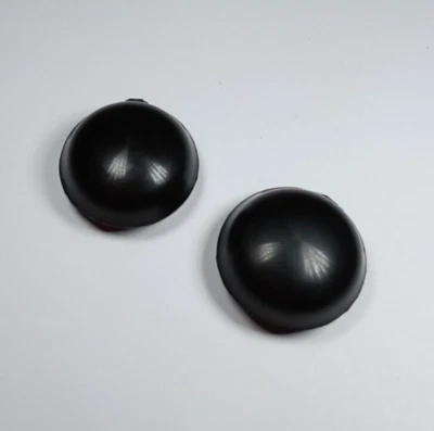 WINDSHIELD WIPER SHAFT CAP SET OF 2 PAIR VOLKSWAGEN VANAGON 1980-1991 - Image 1 of 4