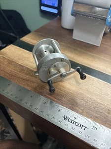 Vintage Langley Lakecast Model 350 Bait Casting Angelrolle - Bild 1 von 10