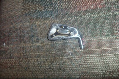 BRAND NEW Taylor Made R7  TP 6 iron  head only demo RH  +2 - Image 1 of 4