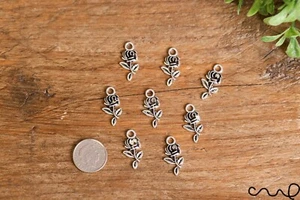 8 x Rosensilber Metall Charms kleine Anhänger Schmuckherstellung Handwerk einseitige Schleife - Bild 1 von 6