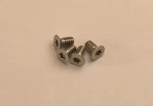 Tornillos a escala de repuesto para Spyderco Paramilitary 2 - Juego de 4 - Tornillos Torx T8 - Imagen 1 de 3