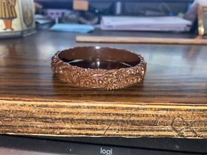 Vintage 1/2" Brown Celluloid Bracelet Carved Flower Design - Bild 1 von 8