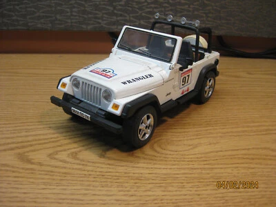 1/18     JEEP WRANGLER ,  WHITE "RALLYE 97",   BY SOLIDO,   NO BOX - Image 1 of 4
