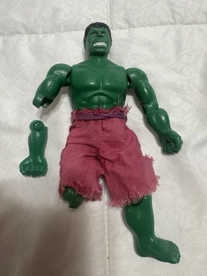 VINTAGE ORIGINAL 1974 MEGO MARVEL SUPERHERO THE HULK 8” FIGURE MISSING LEG RARE - Image 1 of 4