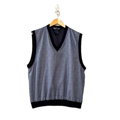 Sunderland of Scotland Classic Pullover Golf Vest Size M - Image 1 of 4