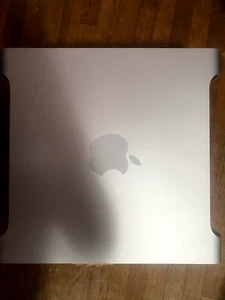 Flashed 2009 Apple Mac Pro, Dual Xeon X5550 CPU 4,1 5,1 A1289, 16G RAM, GT 120 - Bild 1 von 14
