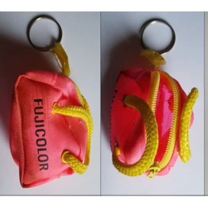 porte-clés Fujicolor, sac porte pellicule Fujifilm (pc) - Picture 1 of 1