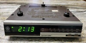 GE Spacemaker TV/Weather/FM/AM Digital Tuner, Model 7-4235A w/Mounting Hardware - Picture 1 of 4