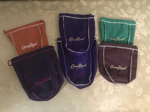 Sechs Crown Royal Zugschnurbeutel - verschiedene Farben - Bild 1 von 2