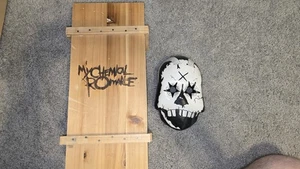 MCR MY CHEMICAL ROMANCE THE BLACK PARADE IS DEAD COFFIN DEATH MASK FRANK IERO - Picture 1 of 12