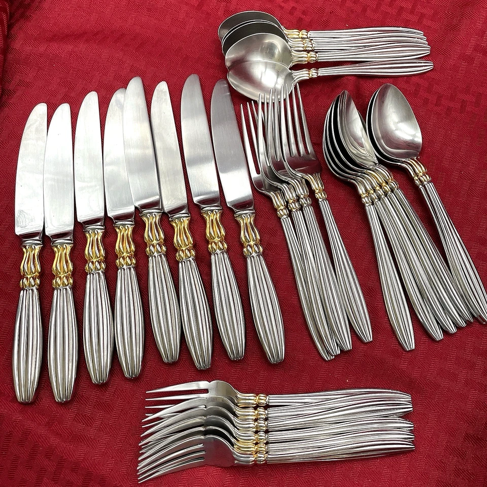 LOTE DE 30 CUBIERTOS YAMAZAKI ETERNITY GOLD "DE SOUSA" Foto 1 de 4