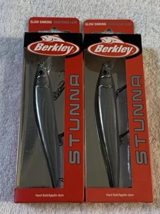 (LOT OF 2) BERKLEY STUNNA 112 1/2oz. 4-3/8". SILVER DOLLA. NIP - Picture 1 of 3