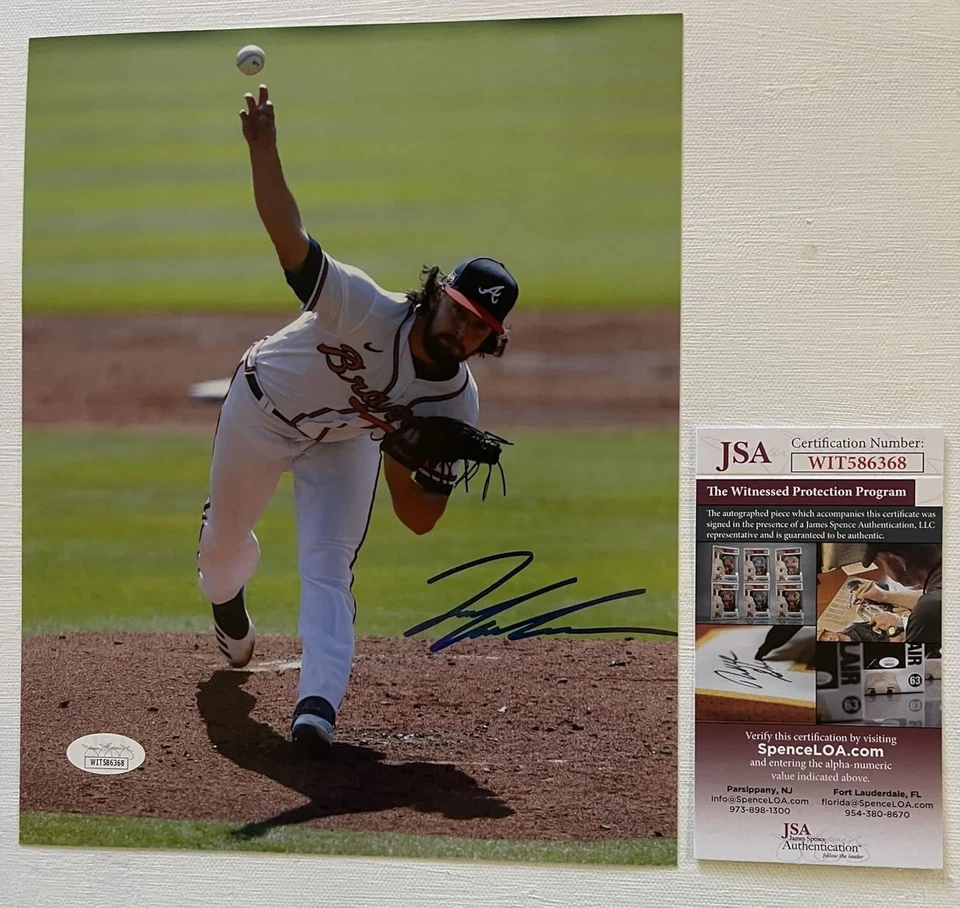 Foto brillante autografiada firmada por Ian Anderson de 8x10 de los Bravos de Atlanta: certificado de autenticidad JSA Foto 1 de 1