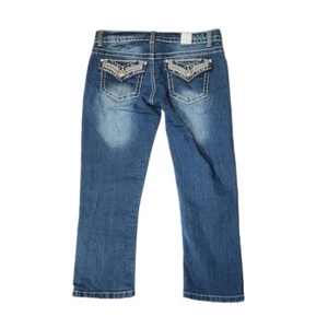 Maurices Womens Capri Size 1/2 Blue Straight Distressed Low Rise Medium Wash - Imagen 1 de 11