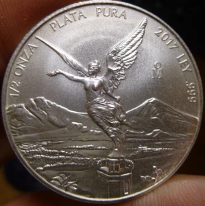 2017 MEXICO 1/2 OZ silver Coin .999 LIBERTAD Silver Bullion - Picture 1 of 3