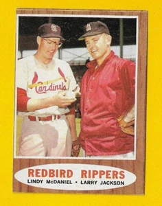 70108 1962 Topps #306 Redbird Rippers Lindy McDaniel Larry Jackson EX/MT+ - Picture 1 of 3