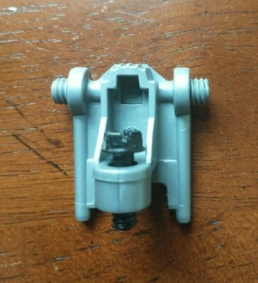 RARE Take Apart Metal Die Cast 1/43   AXLE PART  G20 - Image 1 of 4