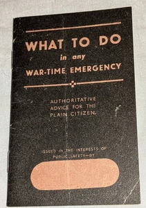 What to Do Book let War Time Emergency World 2 Vintage Fire Bombs Air Raids Army - Picture 1 of 8