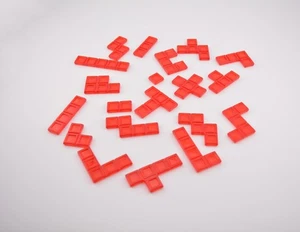 Blokus Spiel Ersatzteil Teile - rote Teile - Bild 1 von 2