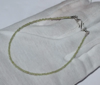 Natürlich Peridot Edelstein 925 Sterlingsilber 1.3cm Armbänder 2 MM Runde Perlen - Bild 1 von 4