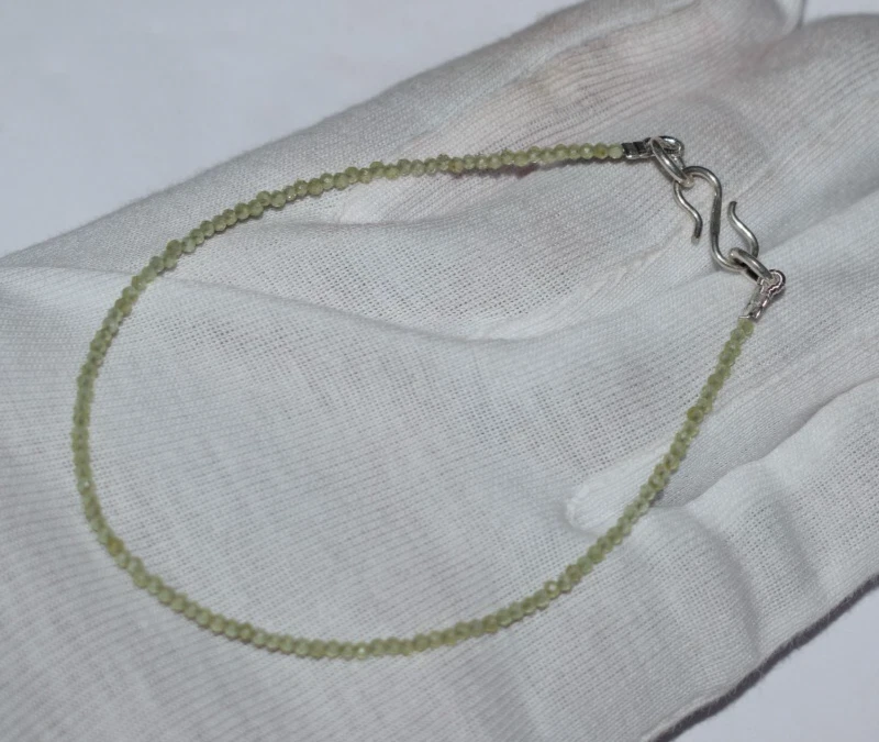 Natürlich Peridot Edelstein 925 Sterlingsilber 1.3cm Armbänder 2 MM Runde Perlen - Bild 1 von 4