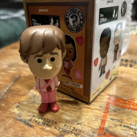 Walmart Ex Funko Mystery  Minis 3" Vinyl Figure - The Office - Jim Cover