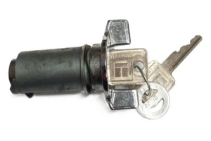 Ignition Lock Cyl. w/Keys For 75-81 Chevy, GMC, Pontiac, Buick, Checker SA114L - Picture 1 of 2