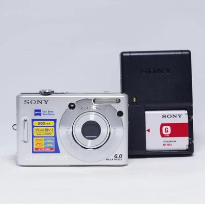 SONY Cybershot DSC W30 6MP Compact Digital Camera 3x Optical Zoom travel - Image 1 of 4